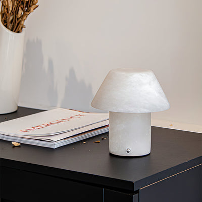 Alamir Table Lamp