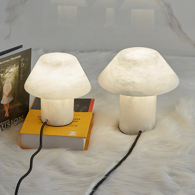 Alamir Table Lamp