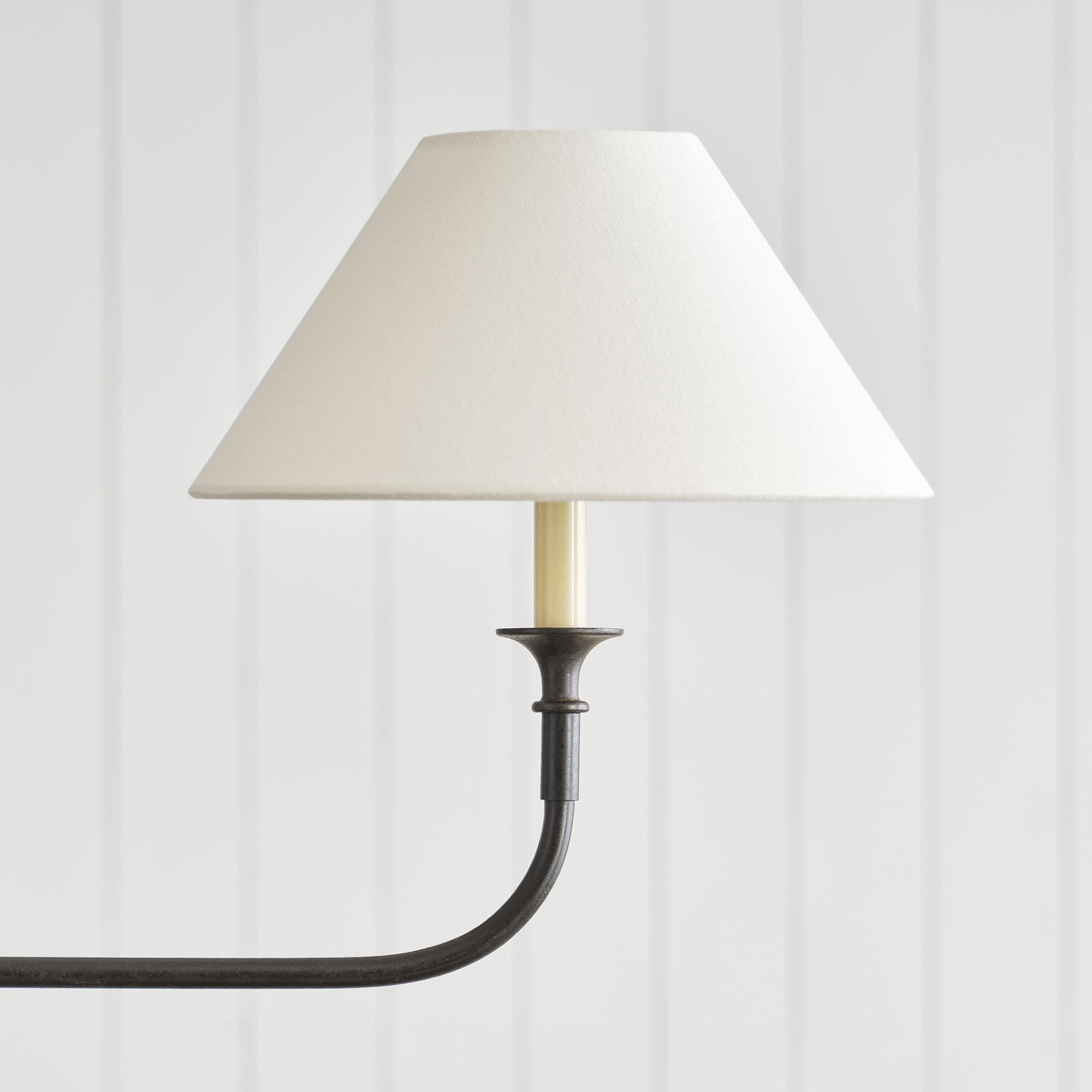 Avenoreon Chandelier