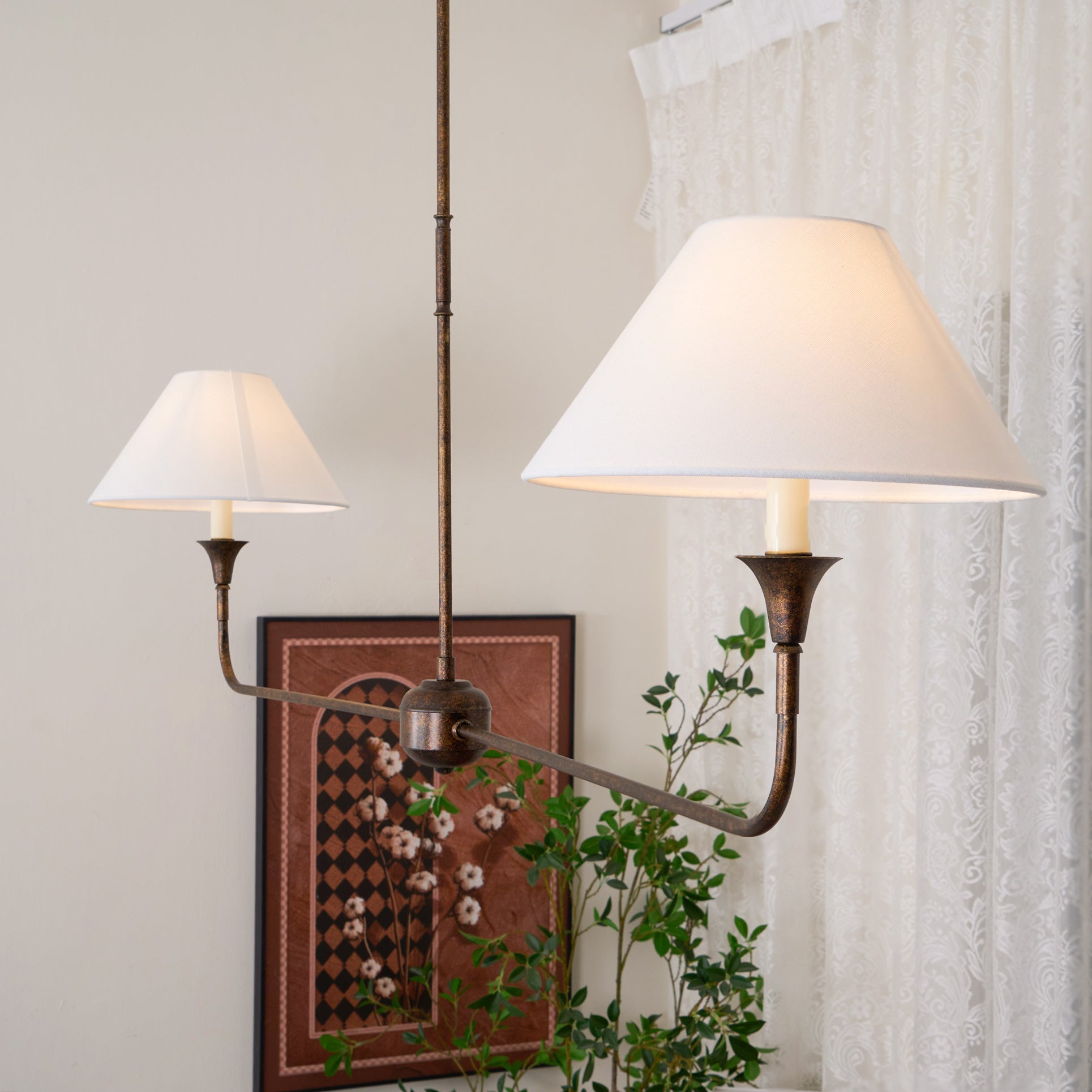 Avenoreon Chandelier