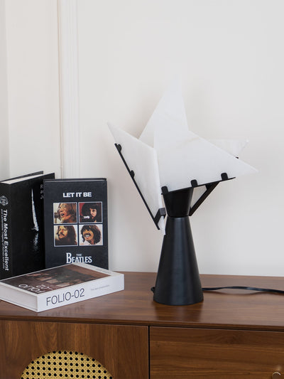Aursilion Star Alabaster Table Lamp