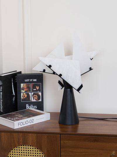 Aursilion Star Alabaster Table Lamp