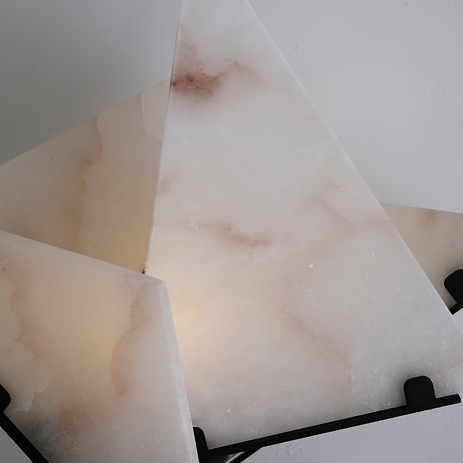 Aursilion Star Alabaster Table Lamp