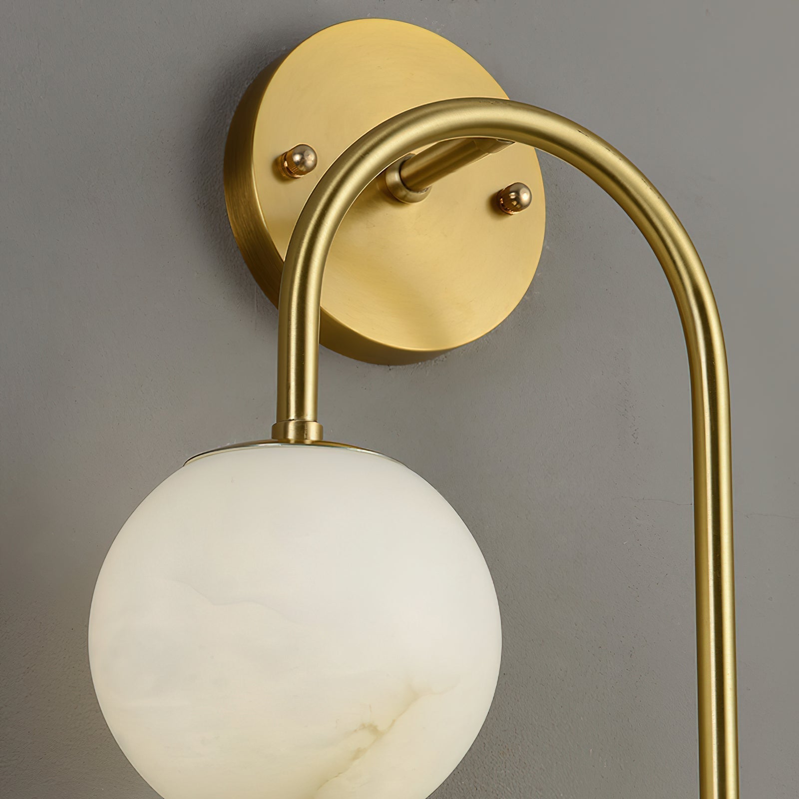 Elthaila Wall Lamp