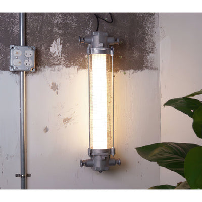 Nyliryra Wall Lamp