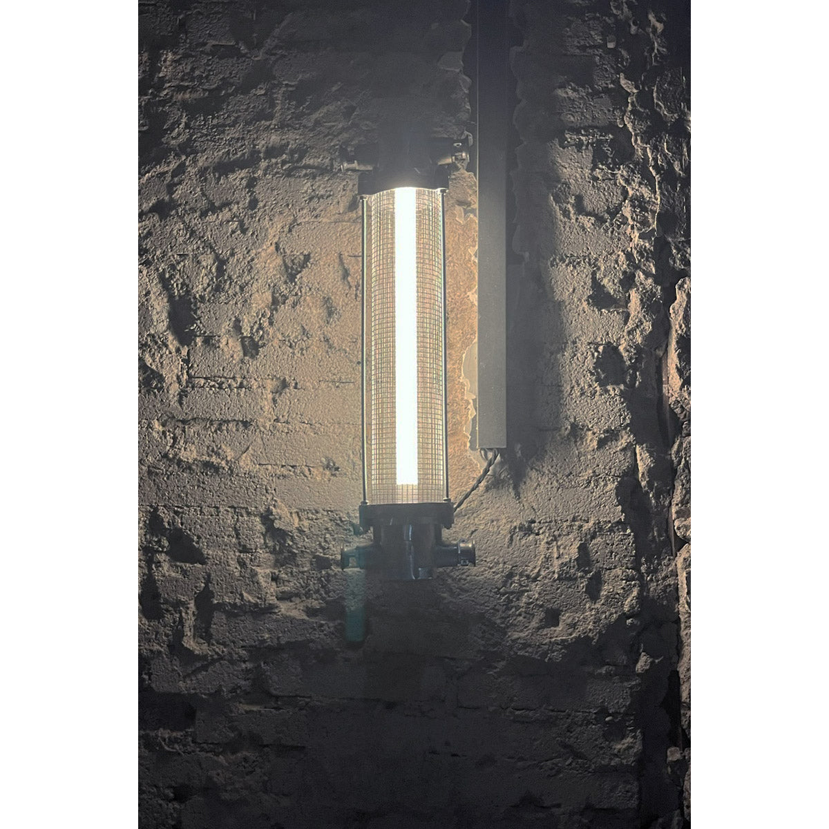 Nyliryra Wall Lamp