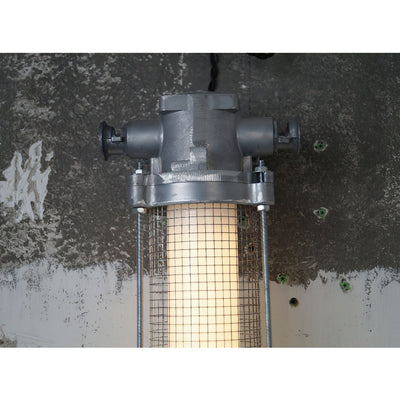 Nyliryra Wall Lamp