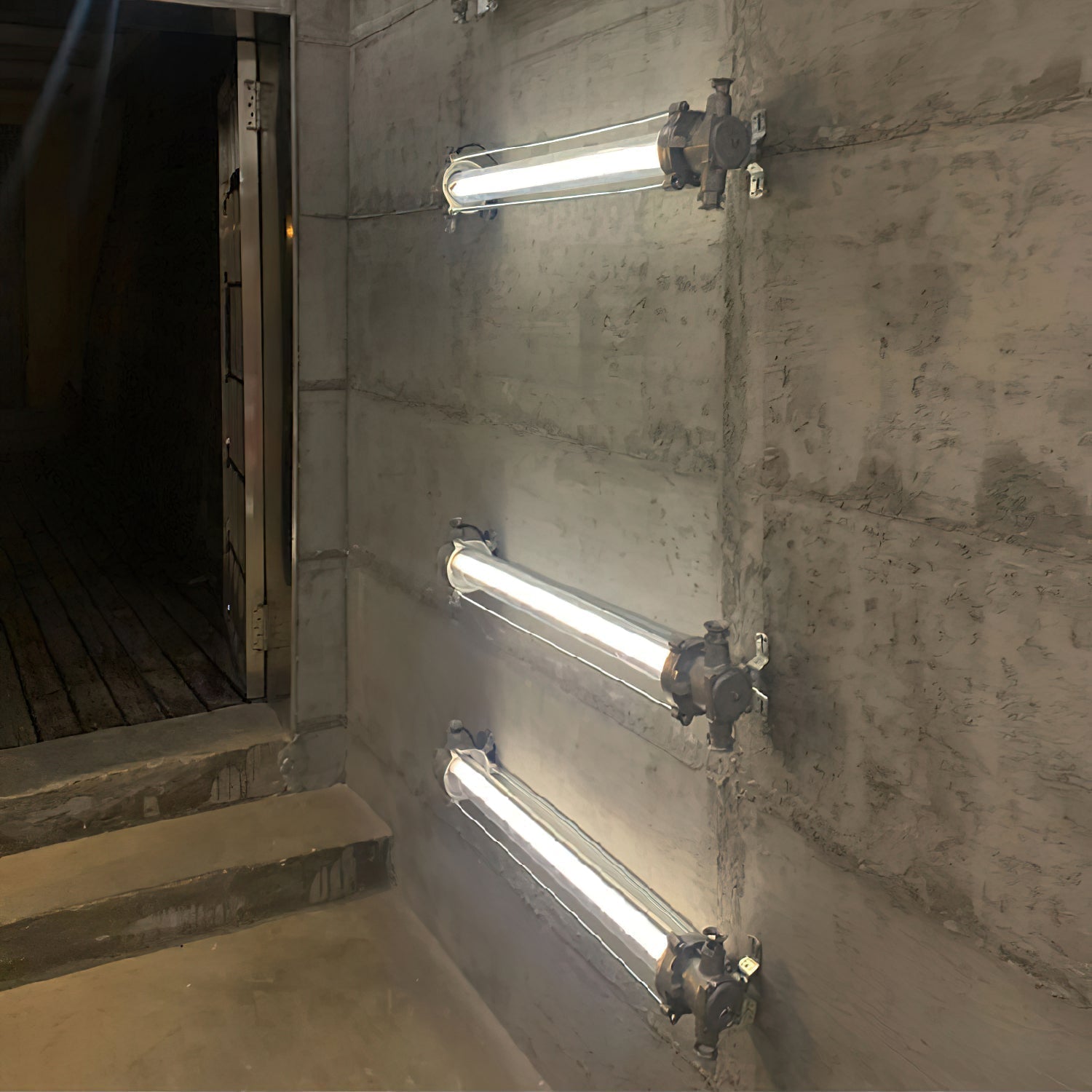 Nyliryra Wall Lamp