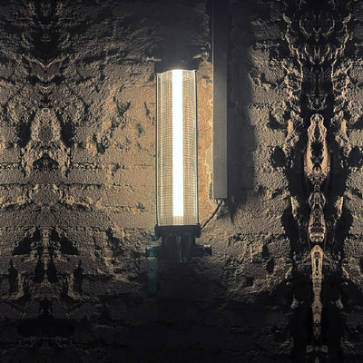 Nyliryra Wall Lamp