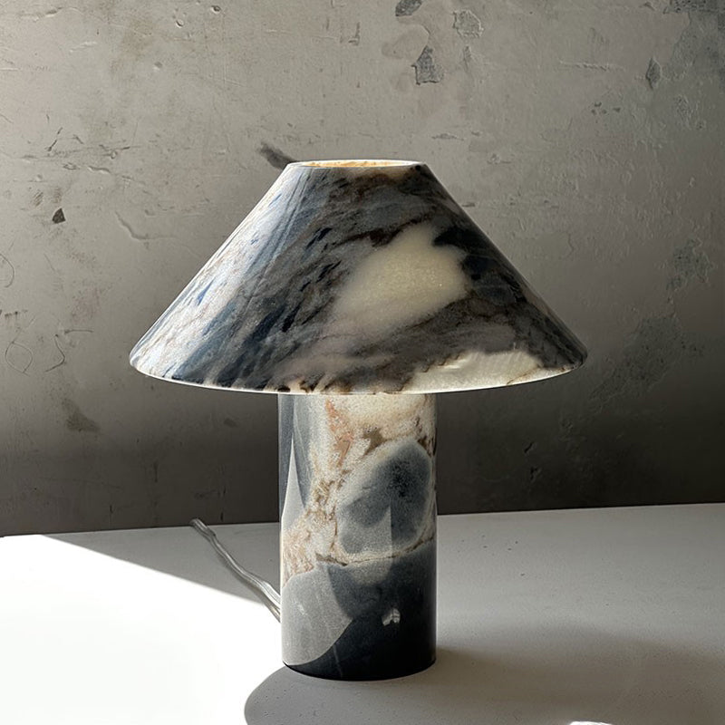 Veinir Table Lamp