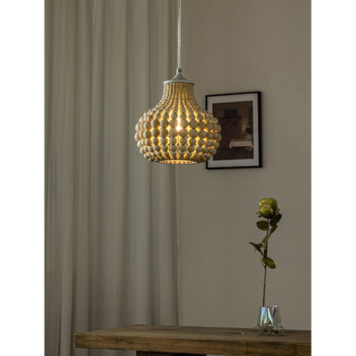 Avenelette Beaded Pendant Lamp