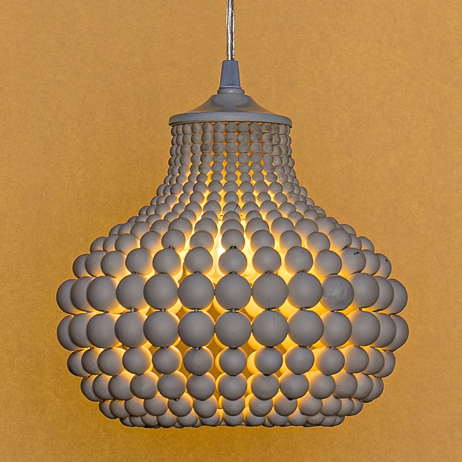 Avenelette Beaded Pendant Lamp