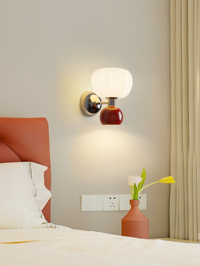 Elaiaria Wall Lamp