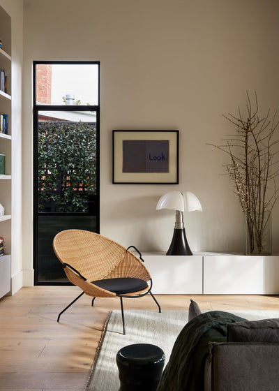 Flaria Table Lamp