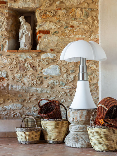 Flaria Table Lamp