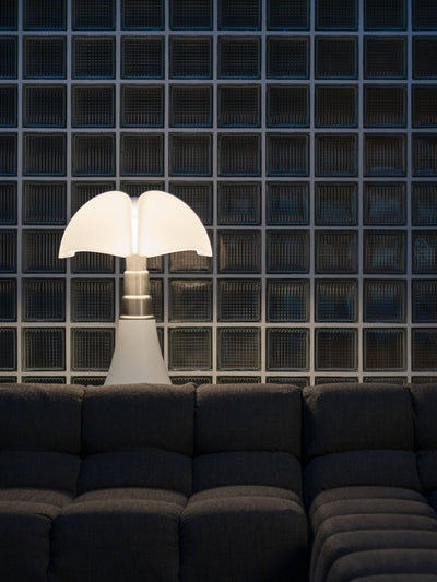 Flaria Table Lamp