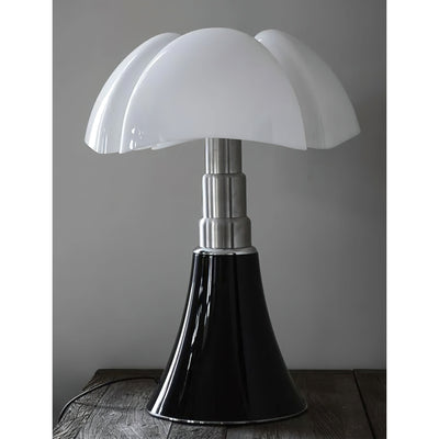 Flaria Table Lamp