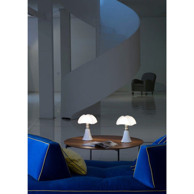 Flaria Table Lamp