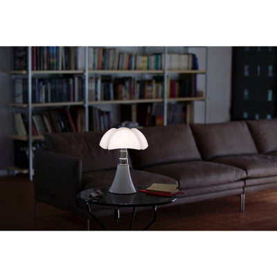 Flaria Table Lamp