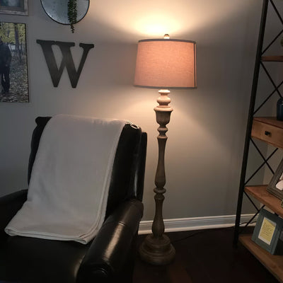 Steppy Traditional Floor Lamp