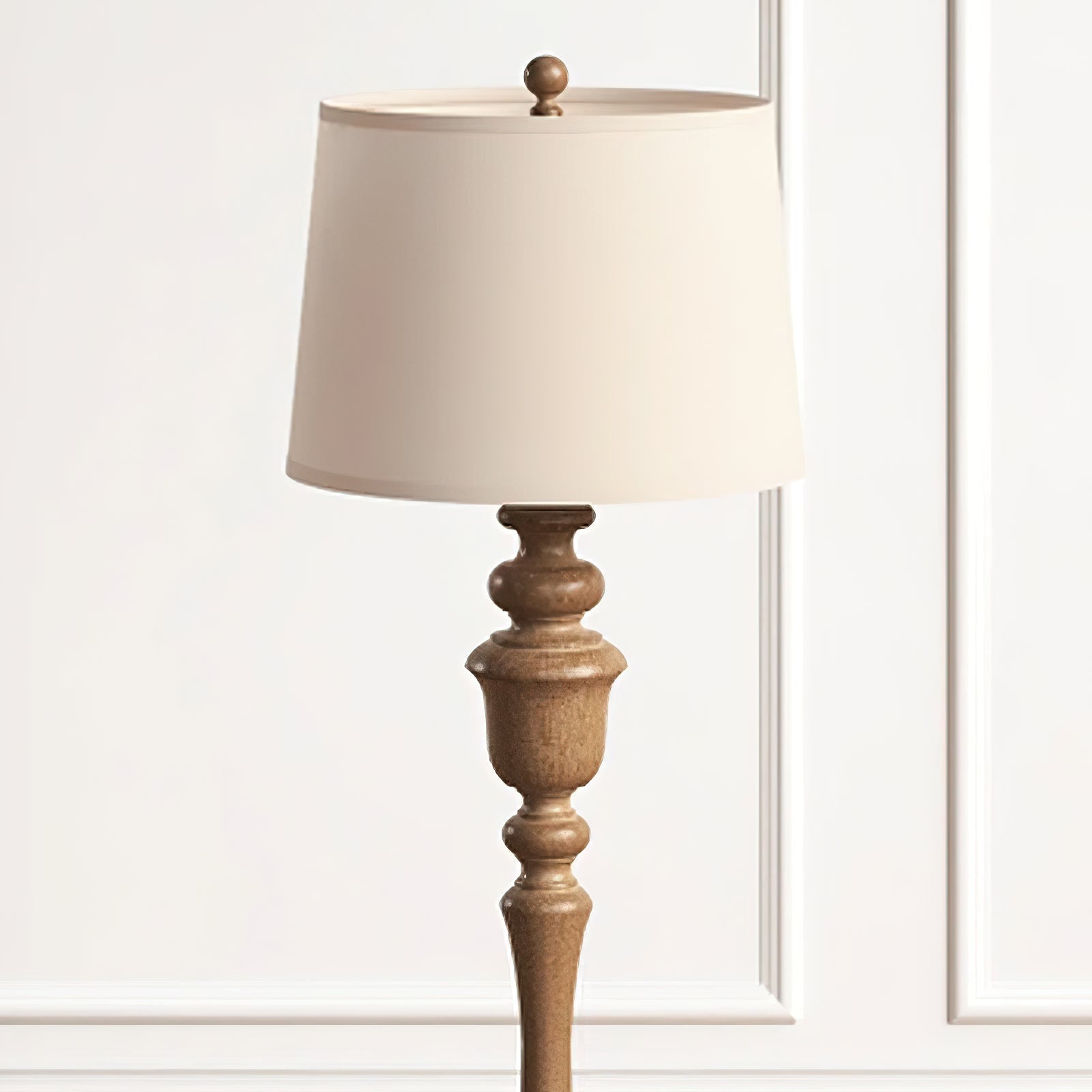Steppy Traditional Floor Lamp
