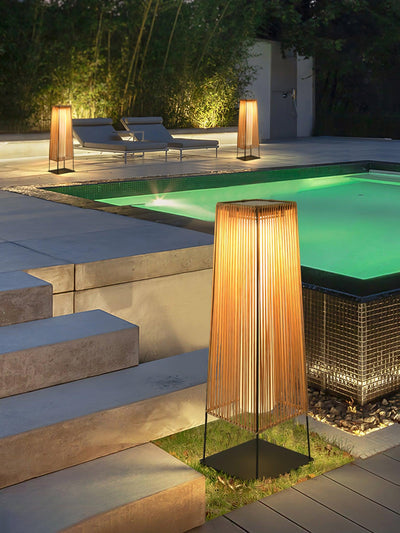 Aru Modern Outdoor Light
