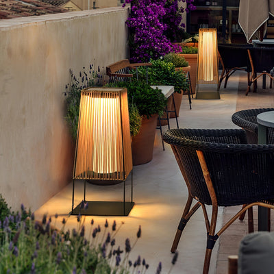 Aru Modern Outdoor Light