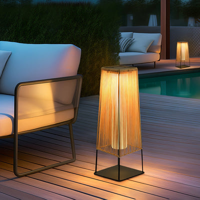 Aru Modern Outdoor Light