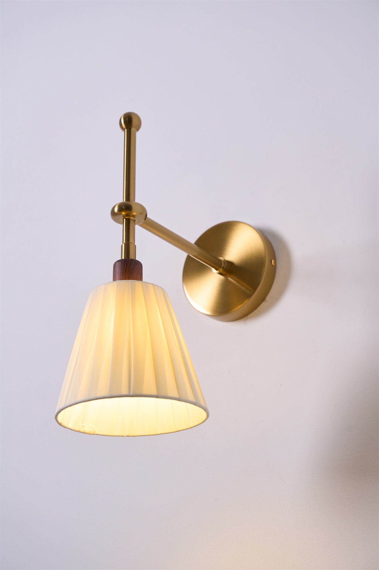 Gairm Wall Lamp Pleated Fabric Brass