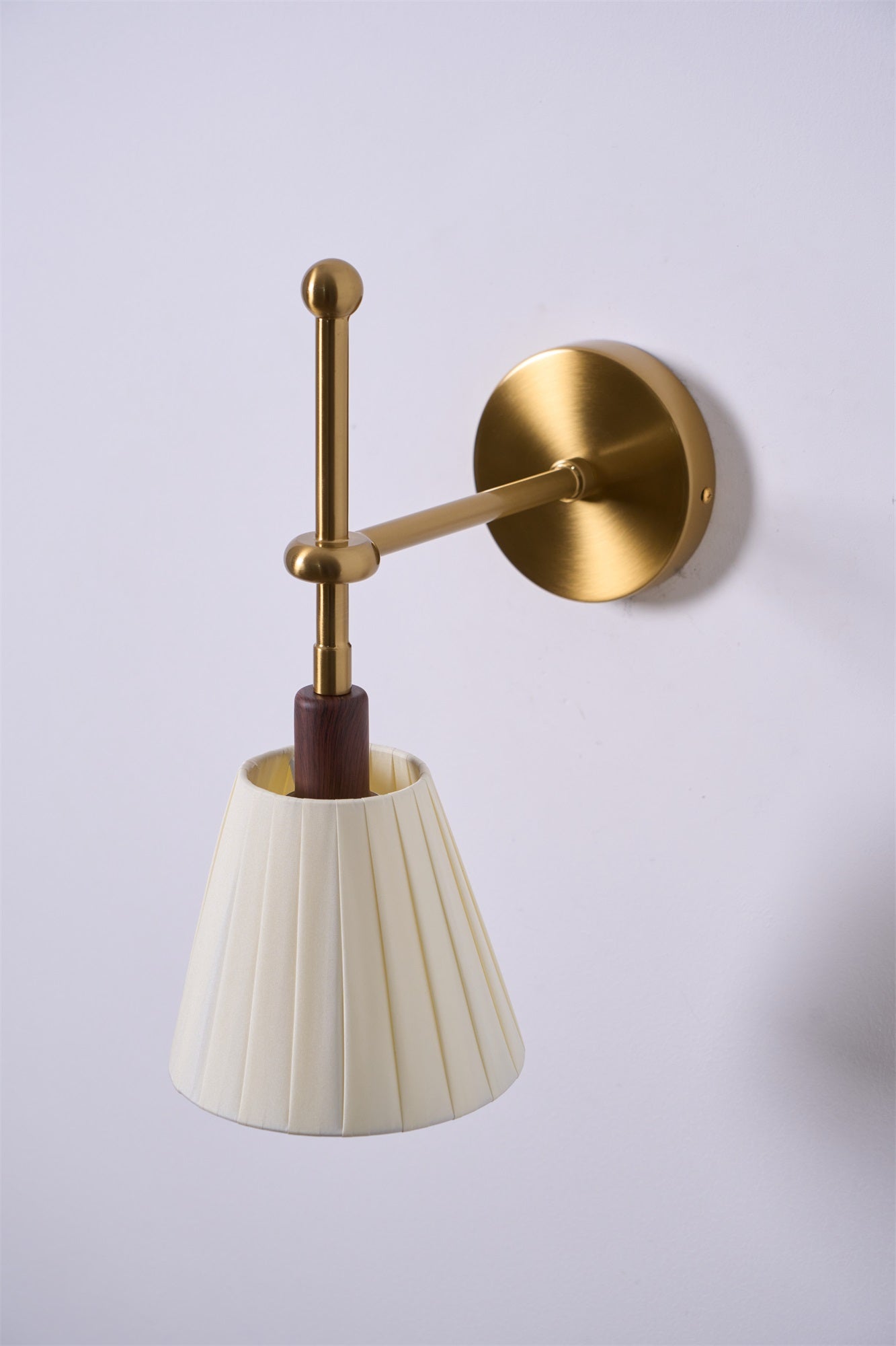 Gairm Wall Lamp Pleated Fabric Brass