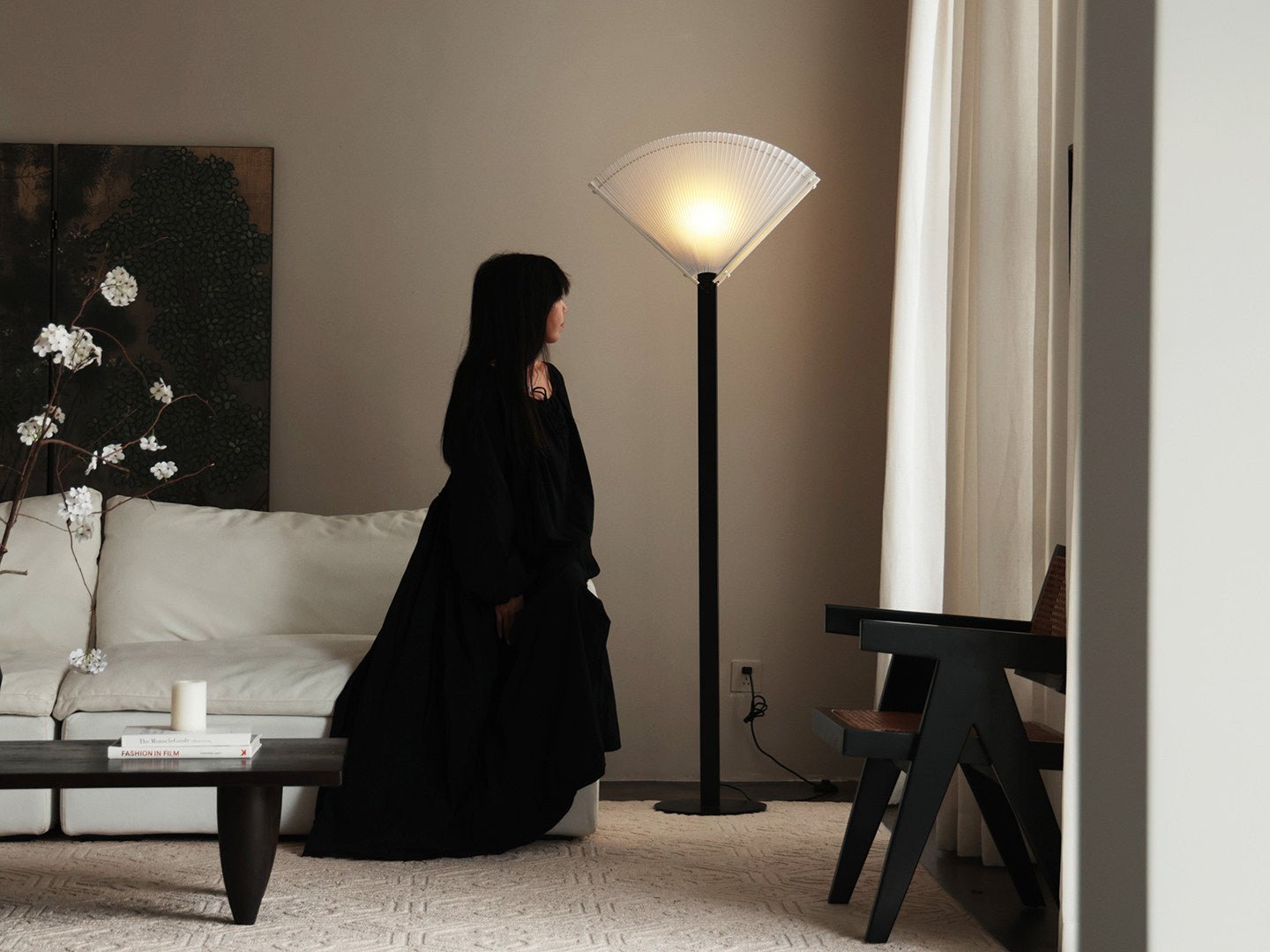 Pleated Fan Floor Lamp