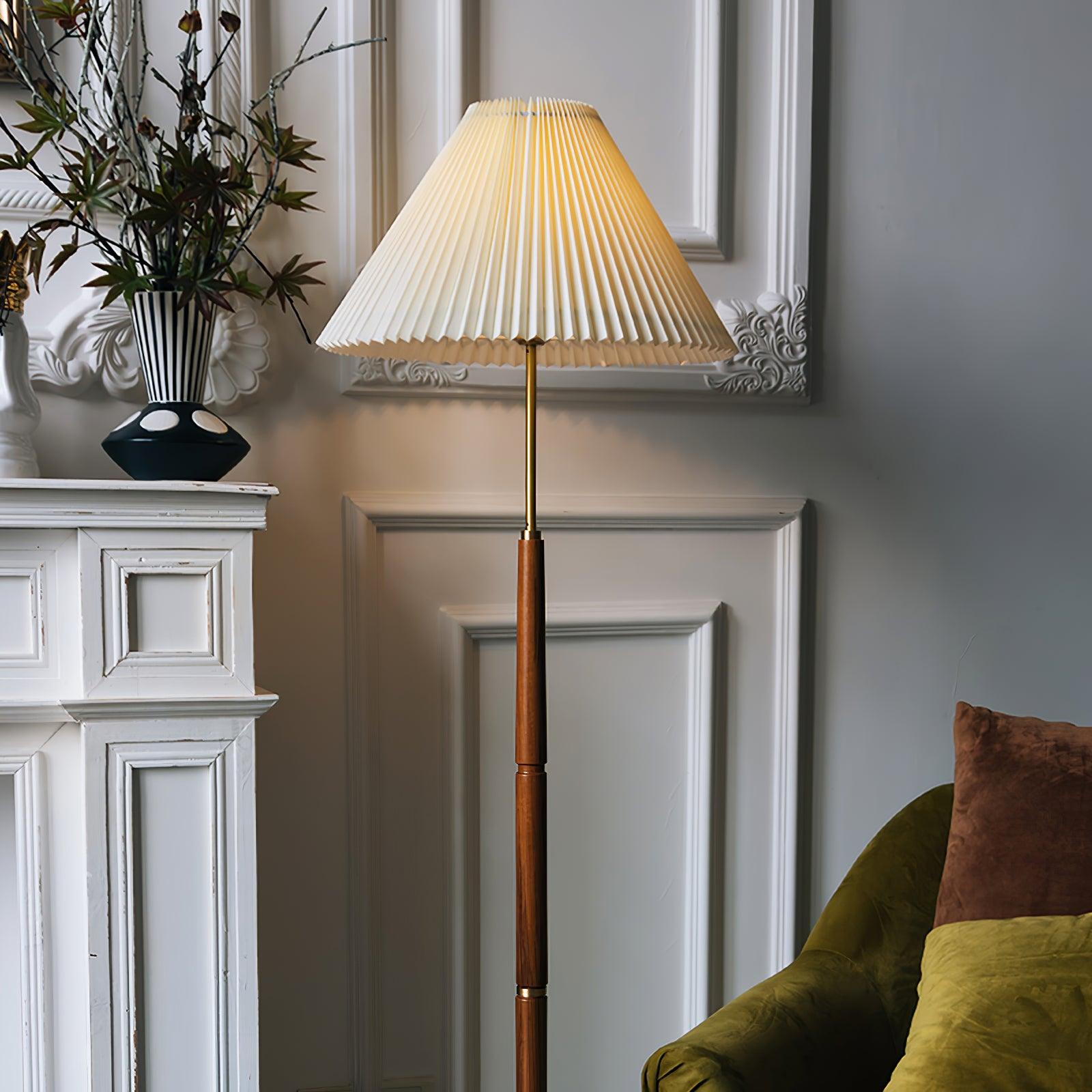Syleina Minimalist Wood Floor Lamp