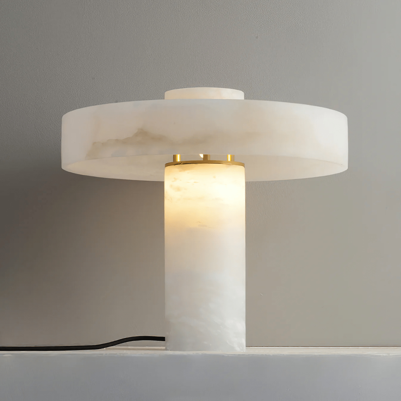 Eirenina Alabaster Table Lamp