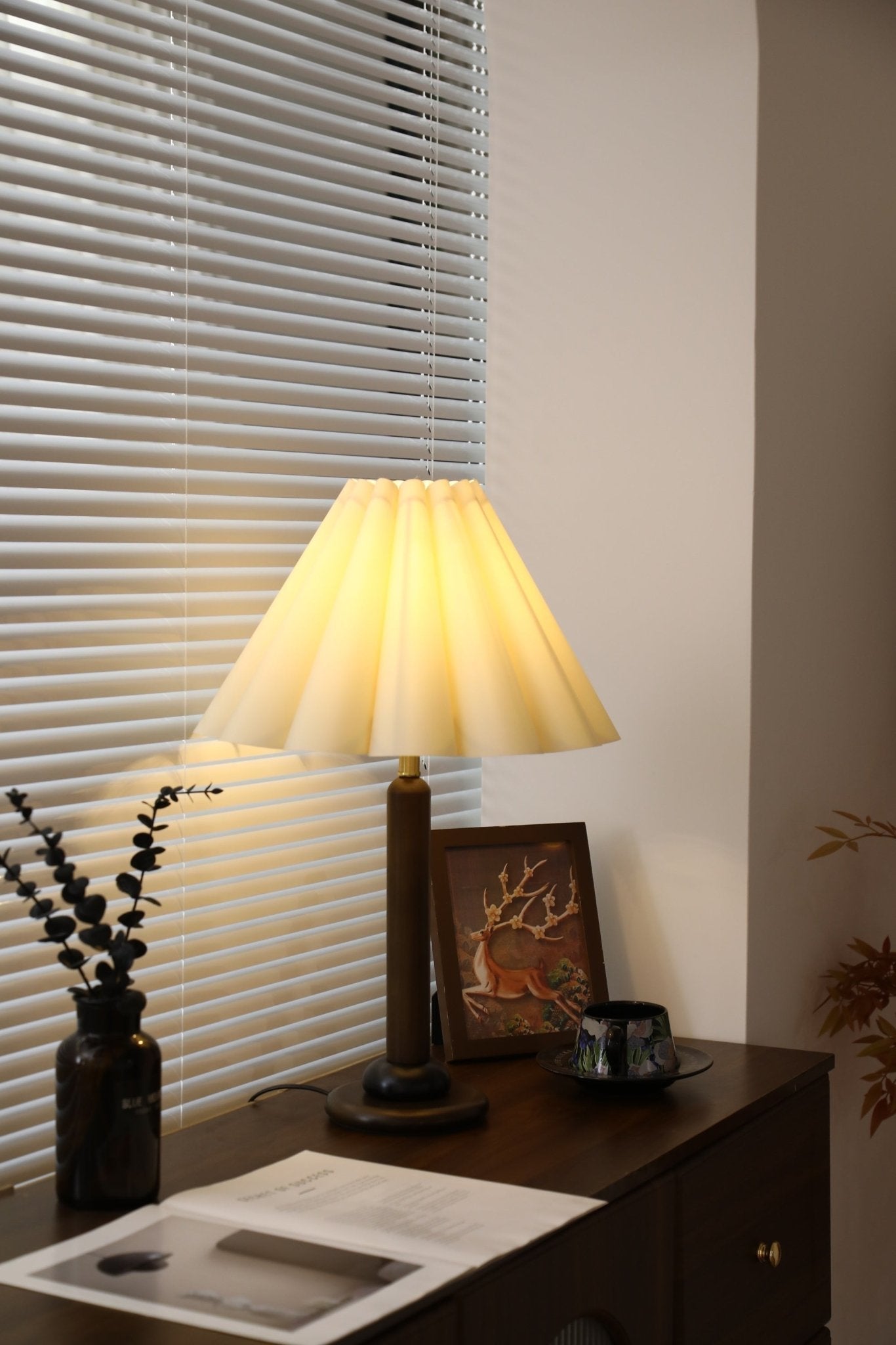 Renanise Table Lamp