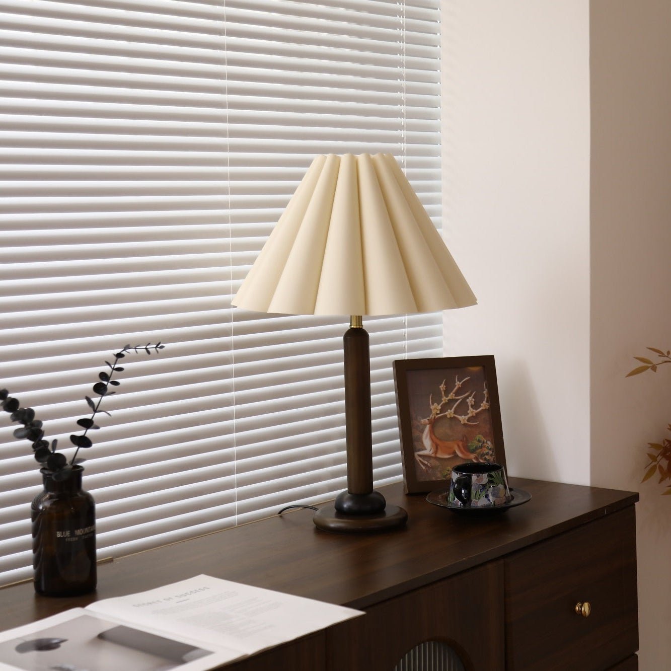 Renanise Table Lamp
