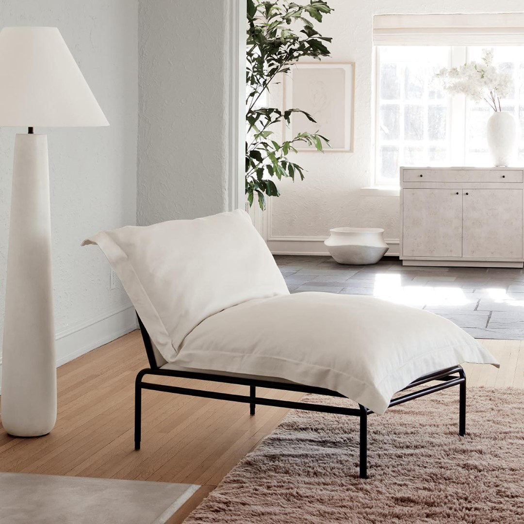 Columnil White Floor Lamp