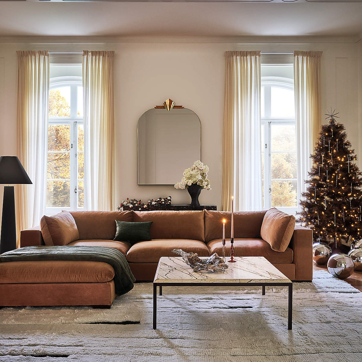 Columnil White Floor Lamp