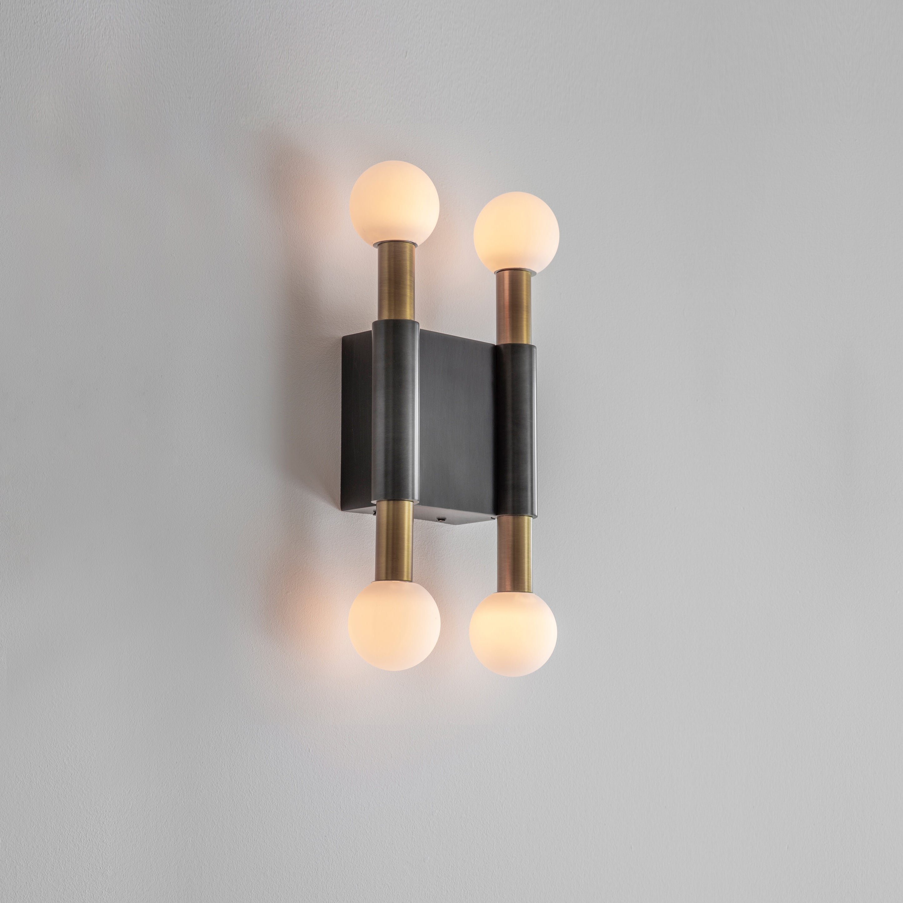 Virairelia Circile Wall Lamp