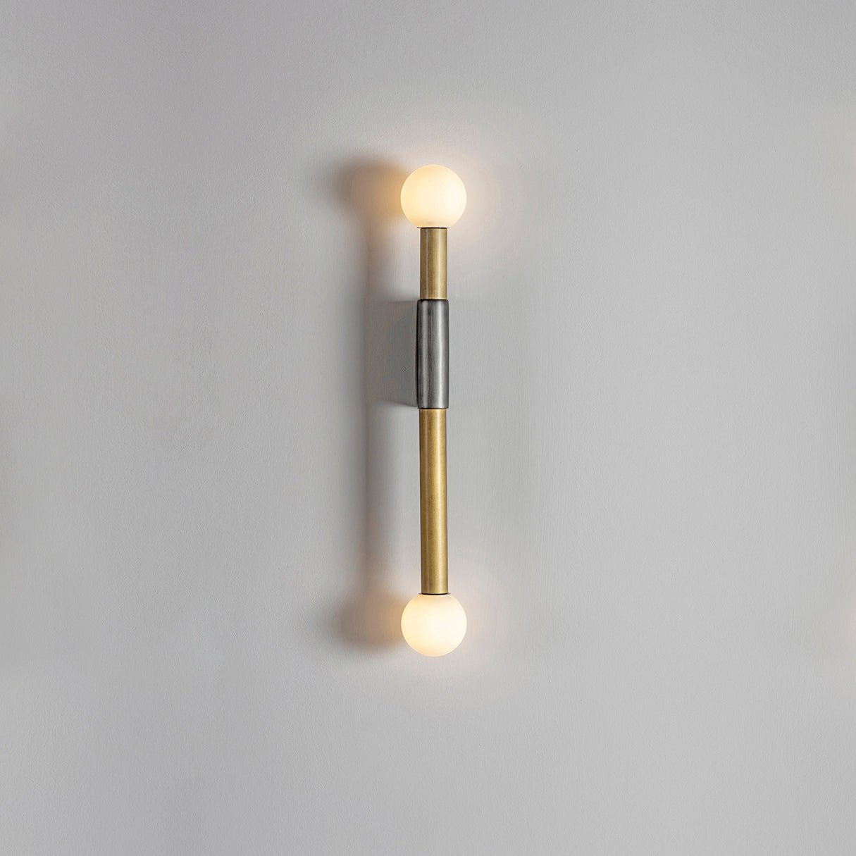 Virairelia Circile Wall Lamp