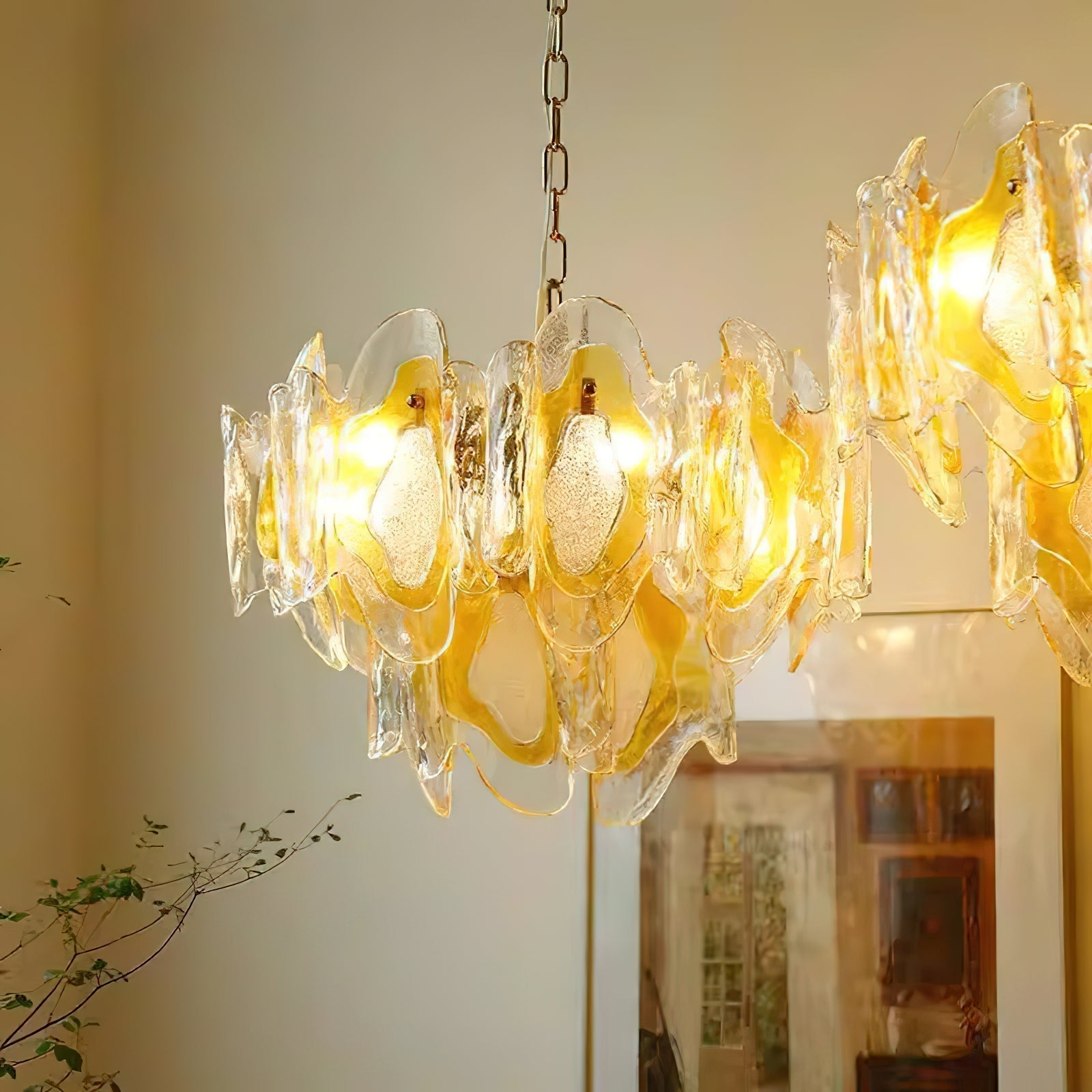Zecaryra Chandelier