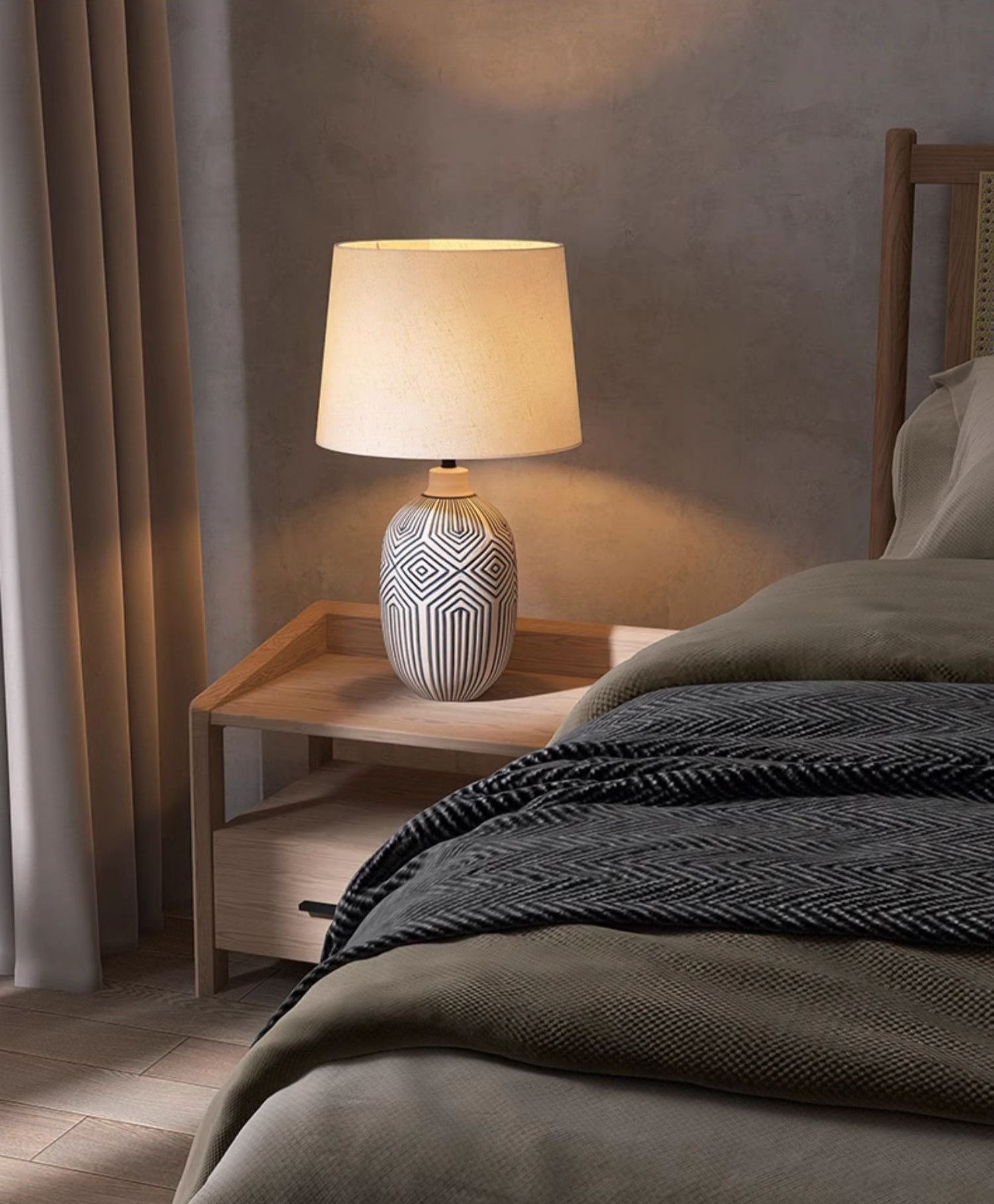 Glyph Table Lamp
