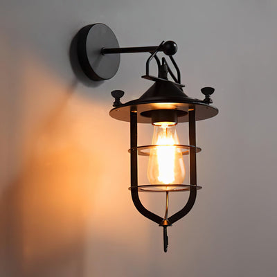 Zatheir Wall Lamp