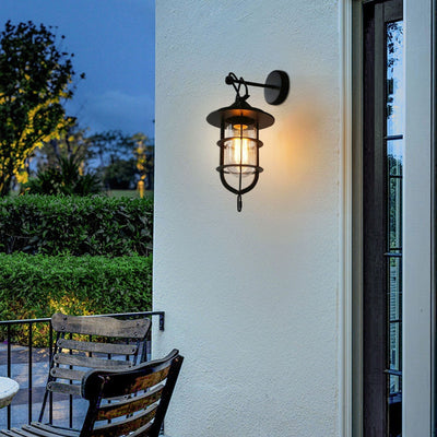 Zatheir Wall Lamp