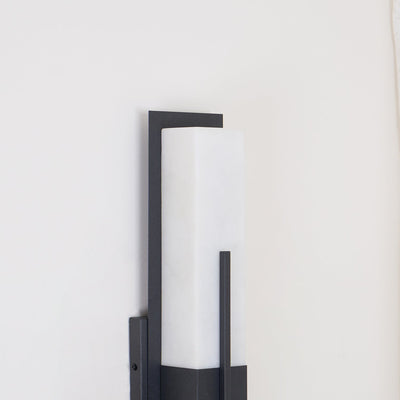 Elarvin Classic Unique Resin Outdoor Wall Light