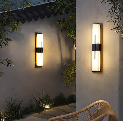 Elarvin Classic Unique Resin Outdoor Wall Light