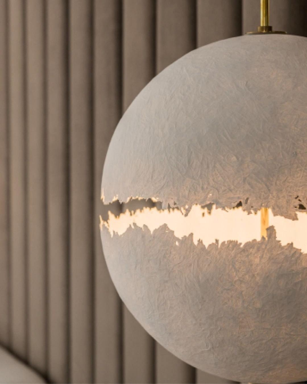 Amara Minimalist Table Lamp