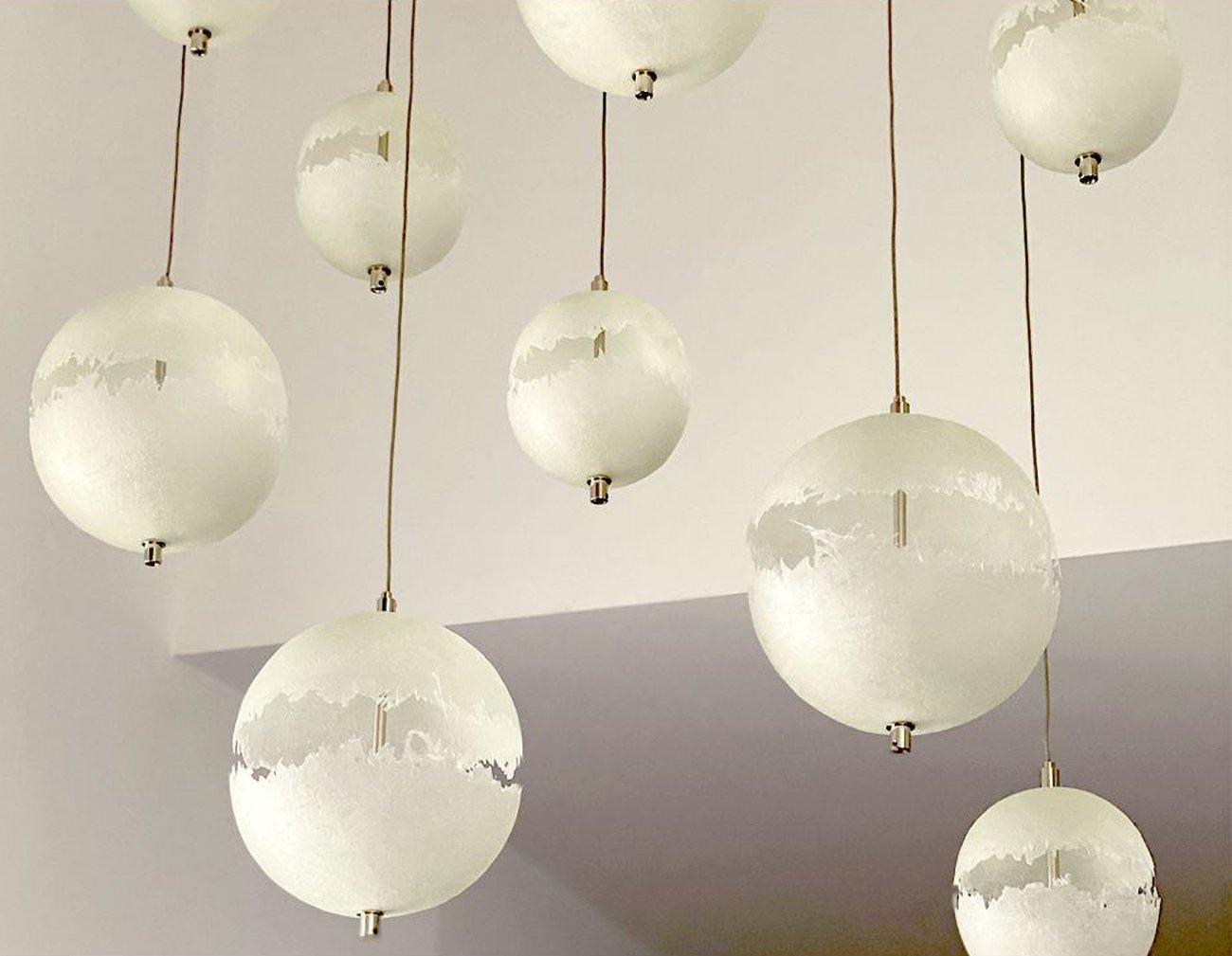 Sel Futuristic Pendant Lamp