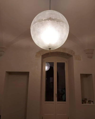 Sel Futuristic Pendant Lamp