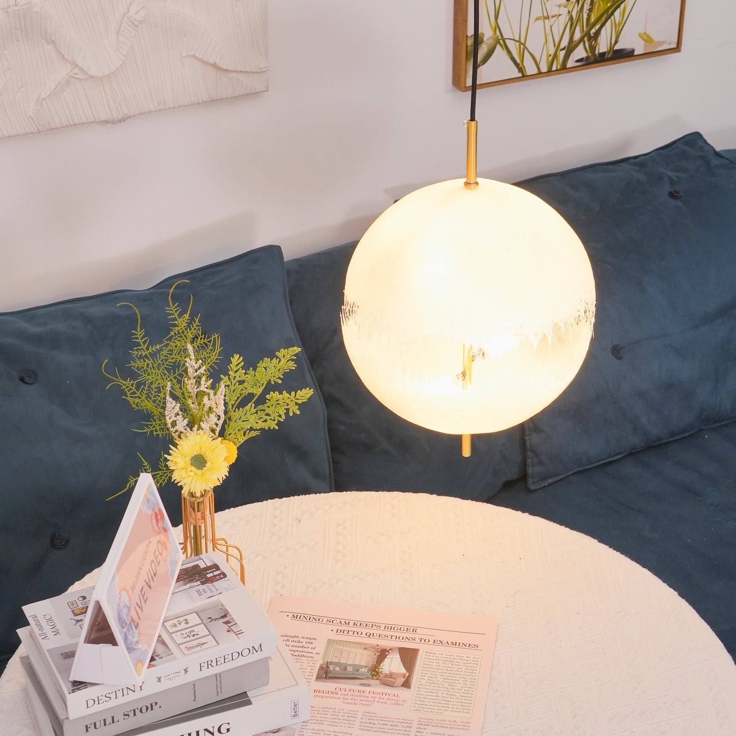 Sel Futuristic Pendant Lamp