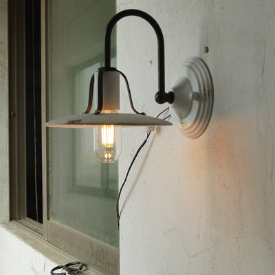 Mycaryra Wall Lamp